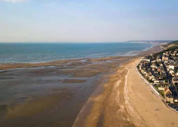 Апартаменты La Presqu'ile-19 By Interhome